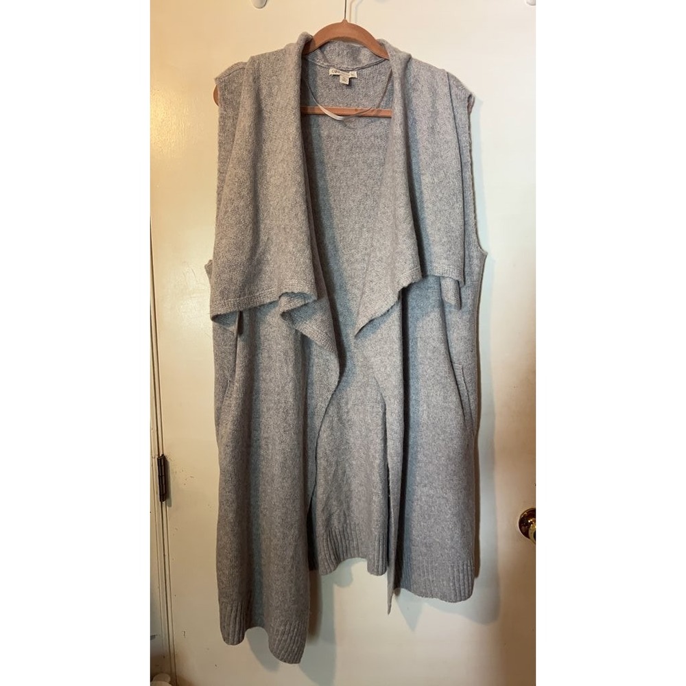 Cato Women's Sleeveless Open Front Cardigan Vest - Gray, XL